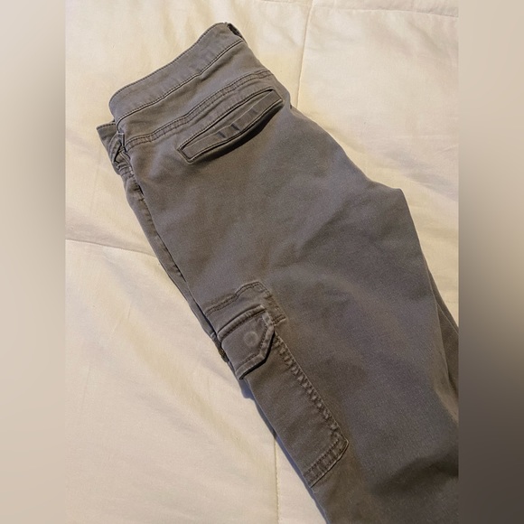 Express Cargo Pants in Khaki - Picture 6 of 7
